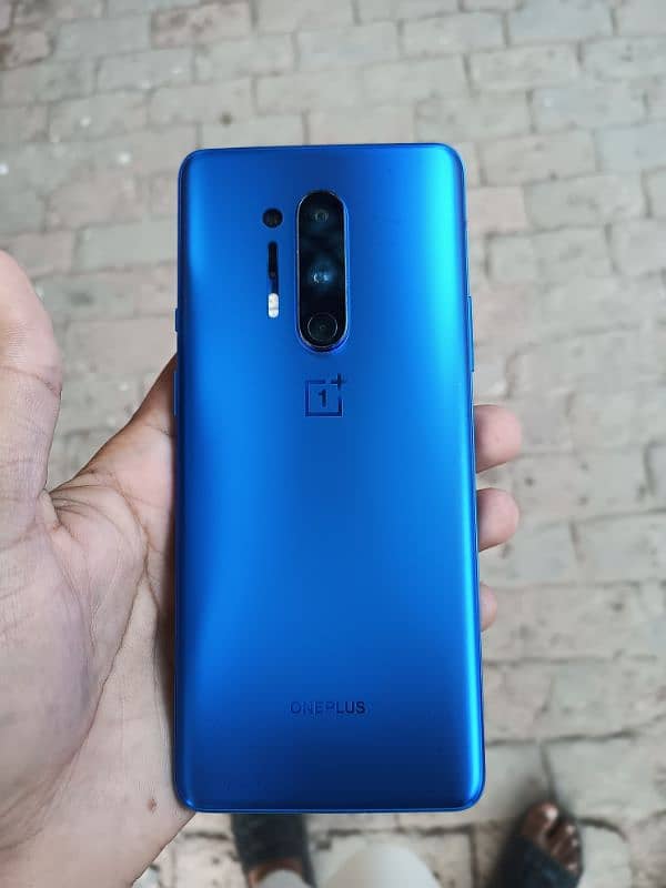 OnePlus 8 pro 12/256  front corner se thora touch tota hua Baki ok 3