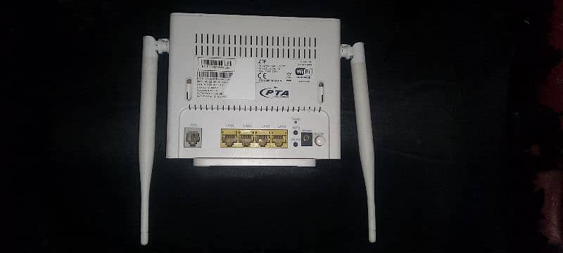 i am selling PTCL wifi routers 1