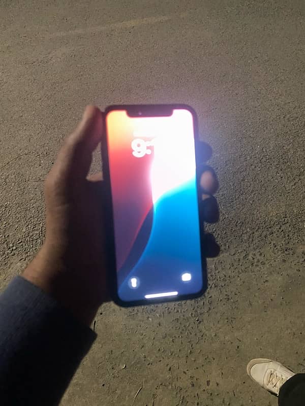 iPhone 11 6