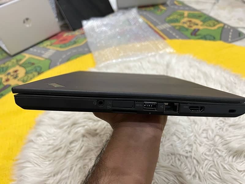 Lenovo Thinkpad T460 core i5 6th gen Ram 8Gb Ssd 256gb 3