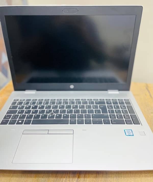 Dell / HP Laptop – Core i5 8th Gen | 16GB RAM | 512GB SSD + 1TB HDD 0