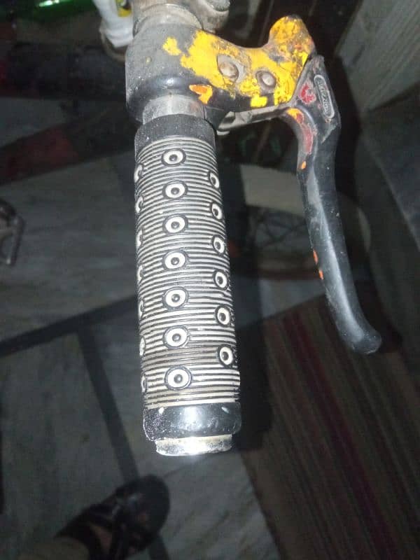 Cycle/kids cycle/2 veels cycle (8year se 13year k bache k liye) 9