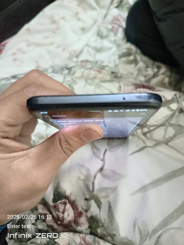 V21 VIVO BACK BROKEN MOBILE 8 128 6