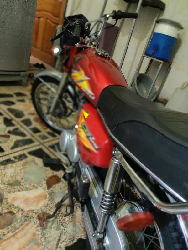 Honda CG125 (21 Model) All Punjab Number 5