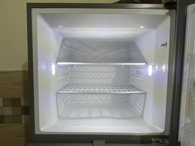 haier Refrigerator (Slighty Used) 4