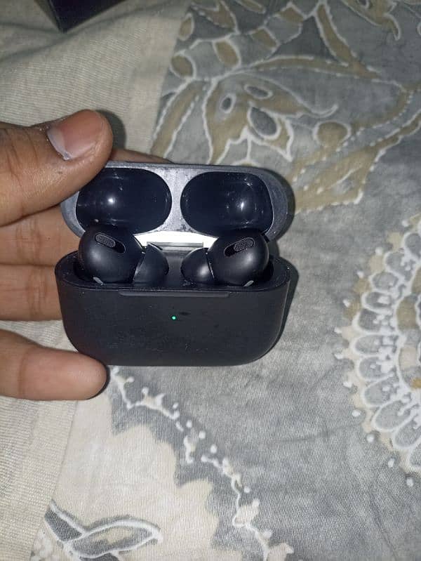 AirPods Pro 6