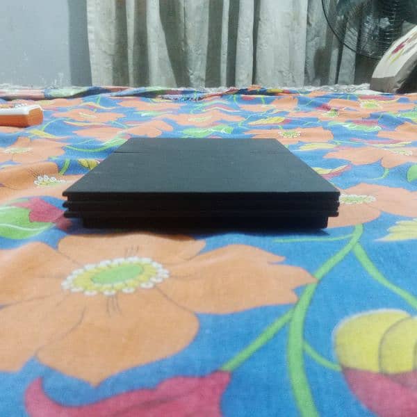 PLAYSTATION 2(PS2) SLIM 1