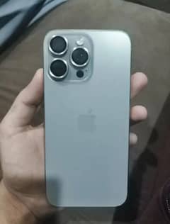 IPhone 15 Pro Max Titanium Grey LLA