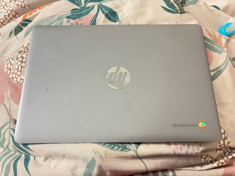 HP Chromebook 14a-na0023cl 0