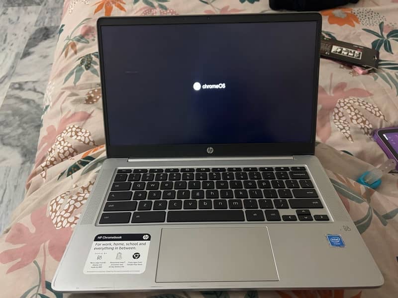 HP Chromebook 14a-na0023cl 4