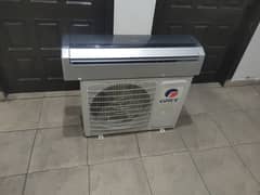 GREE 1.5 ton heat and cool