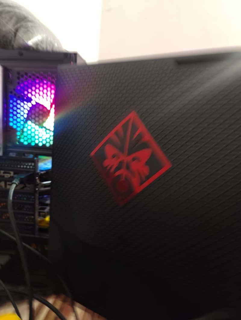 AMD Gaming Beast 4