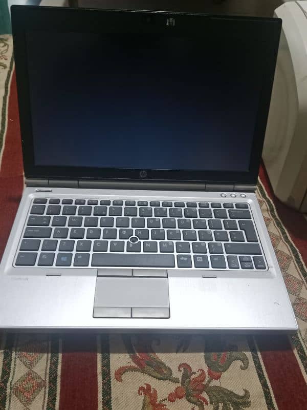 Hp elite book intel core i5 -3360M CPU ram 2/gb46 1