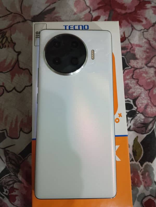 Tecno Spark 20 Pro Plus 4