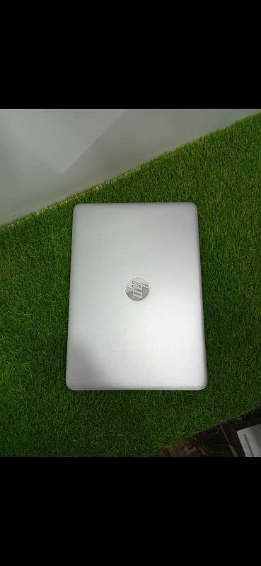 Hp laptop urgent sale 2