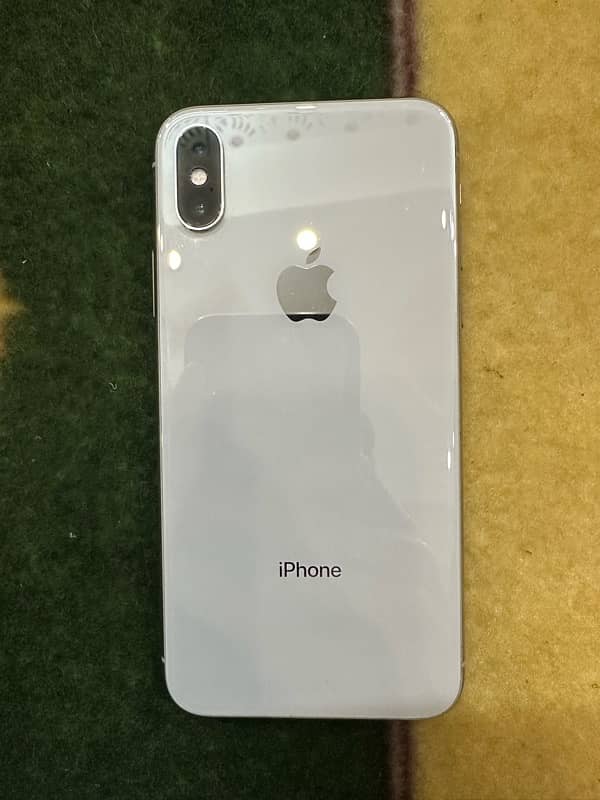 IPhone X NON PTA 64gb LLA FACTORY UNLOCKED 0