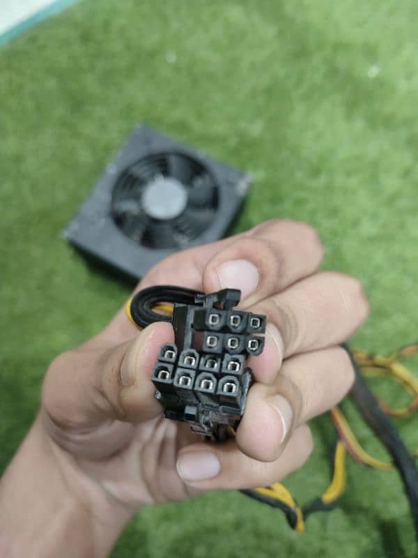 thermal take power supply (read description) 4