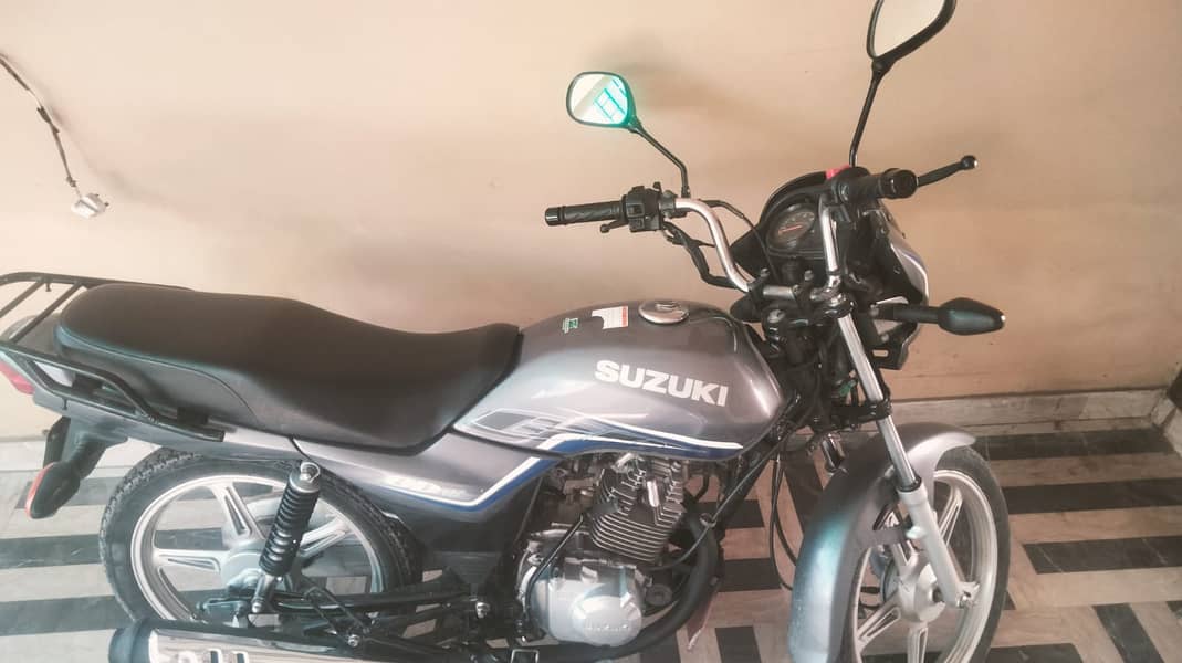 Suzuki GD 110 | Model 2023| Suzuki in Bikes | 5