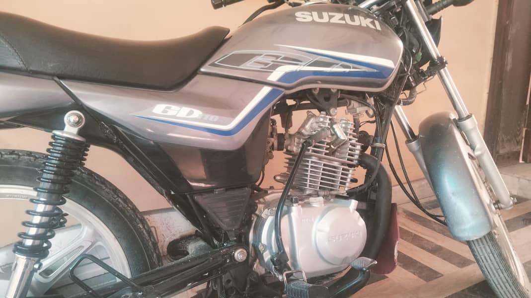 Suzuki GD 110 | Model 2023| Suzuki in Bikes | 6