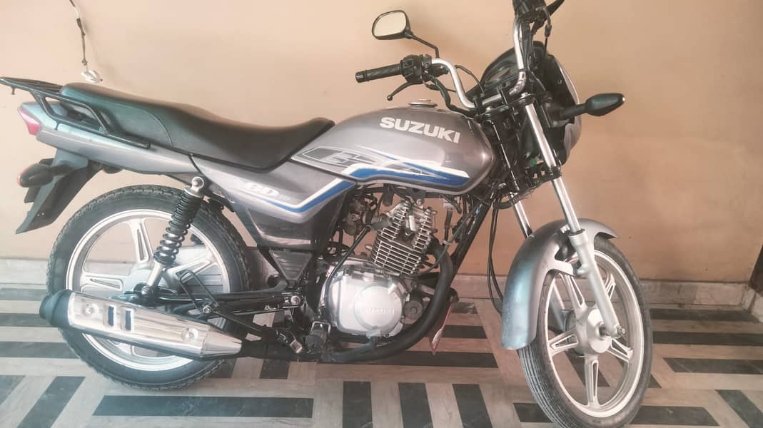 Suzuki GD 110 | Model 2023| Suzuki in Bikes | 7