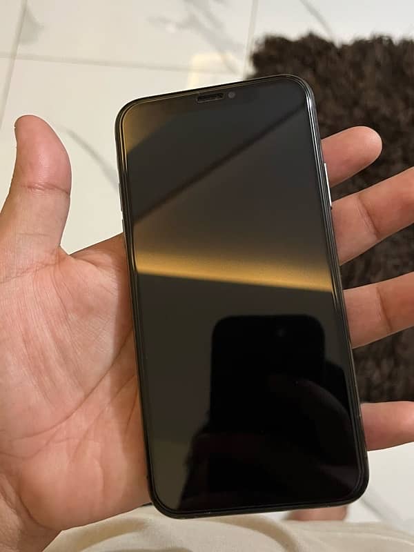 iphone xs 256gb pta approved 1