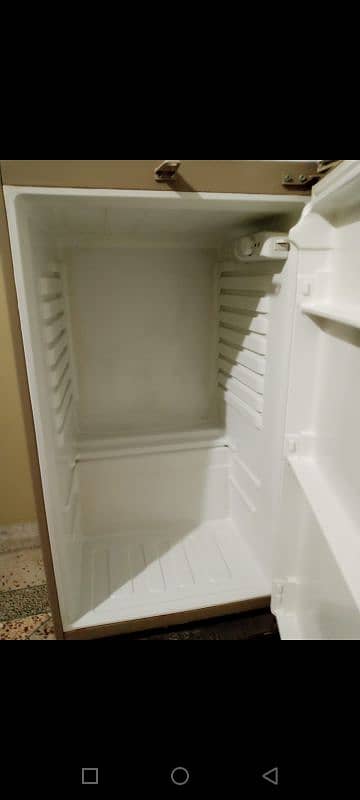 Urgent Sale of Refrigerator 8