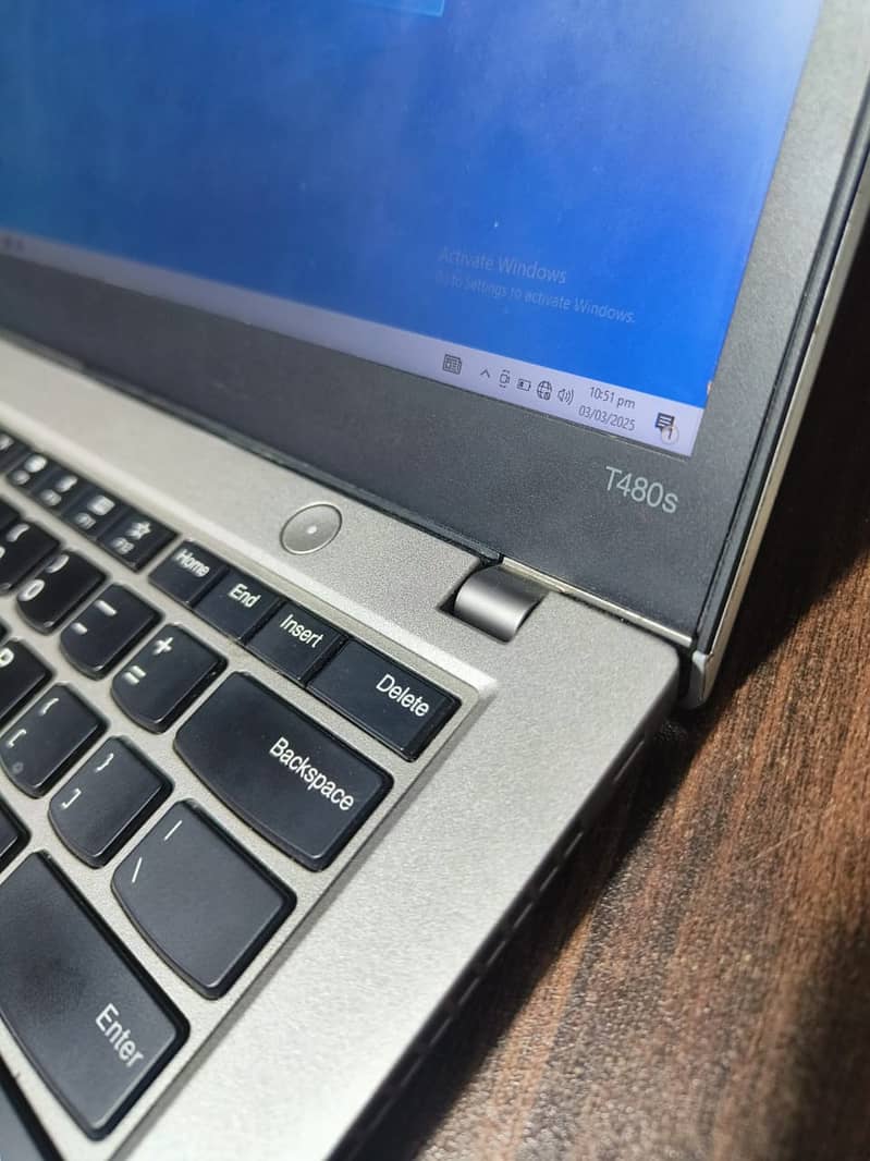 ThinkPad Lenovo T480s silver core i5 7th Generation cash cod available 1