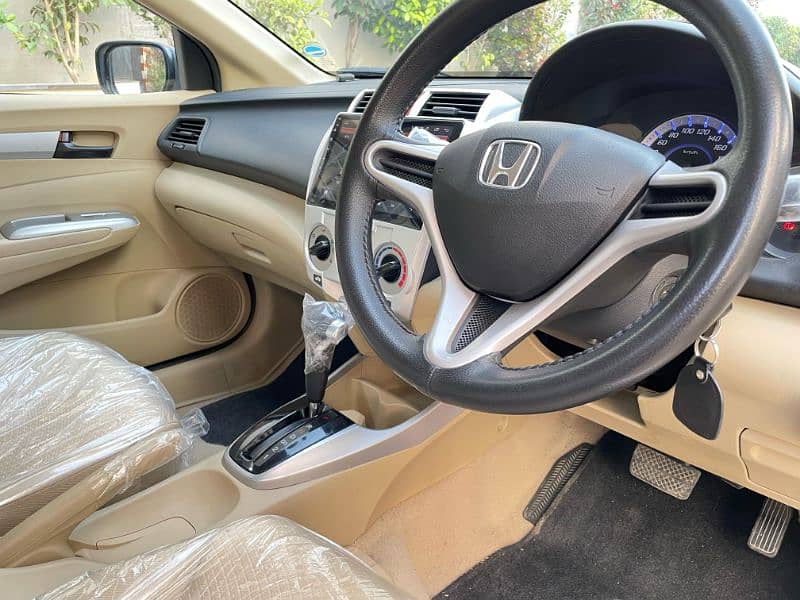 Honda City IVTEC 2020 16