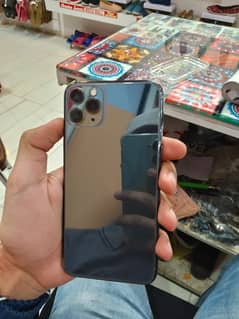 iphone 11 pro max 64 GB water pack