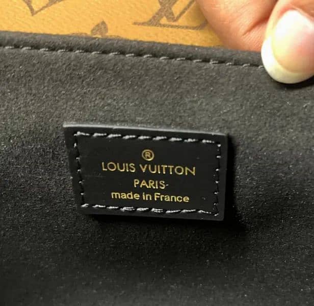 LOUIS VUITTON POCHETTE METIS M44876 8