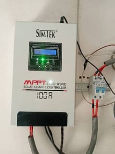 sim tek MPPT automatic plus hybrid charge controller