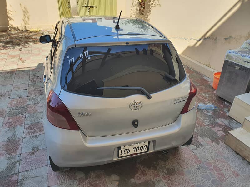 Toyota Vitz 2009 5