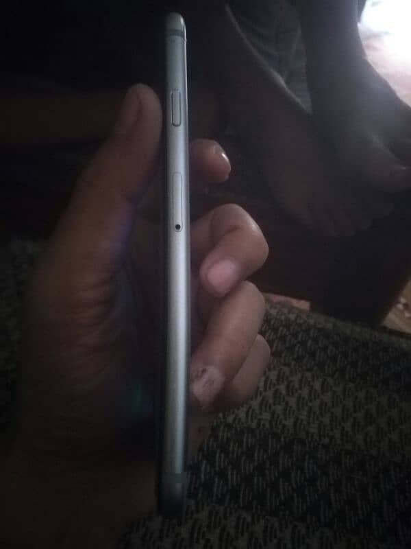 Iphone 6 (64)Gb 3