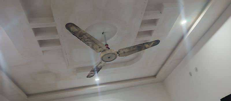 2 ceiling fan for sale 8500 dono ka 0