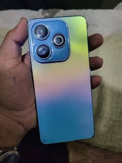 I Am seeling mobile phone infinix hot 40 i