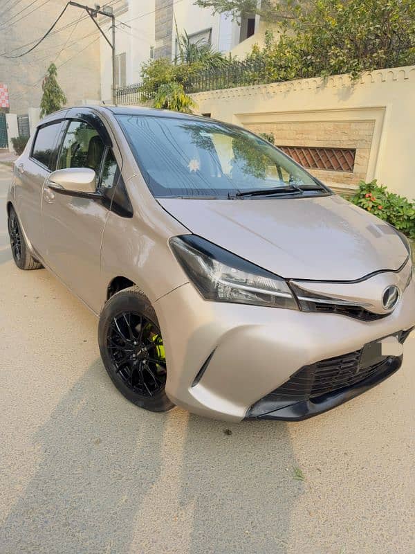 Toyota Vitz 2016 0