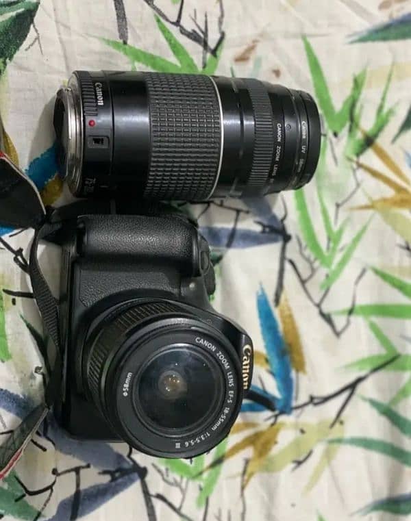 Canon DSLR 1200D 2
