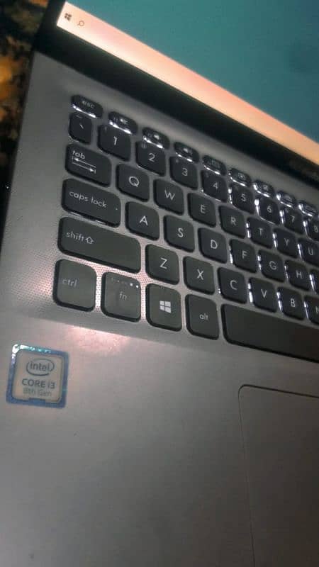 ASUS laptop 2