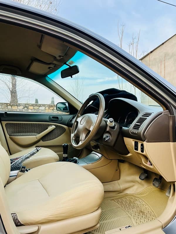 Honda Civic EXi 2005 7