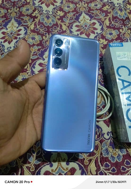 Tecno camon 18t 3