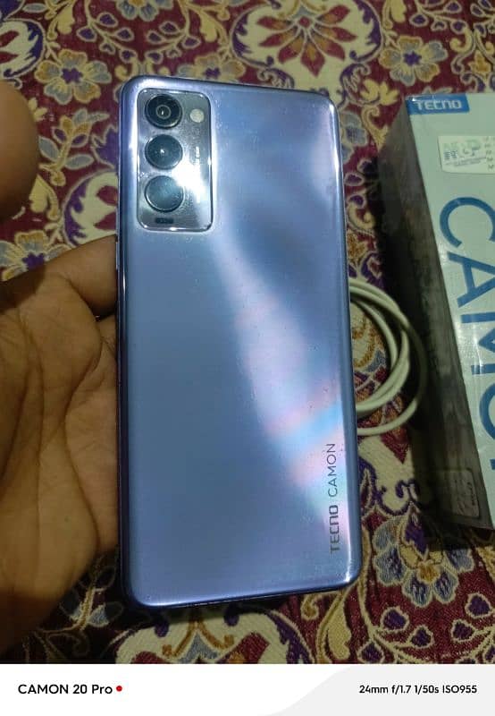 Tecno camon 18t 4