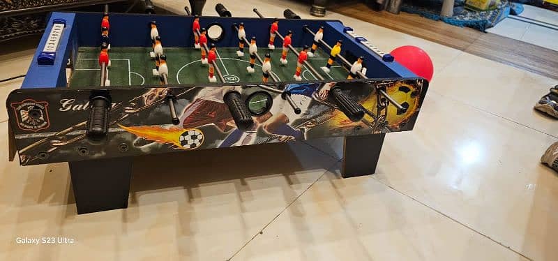 Table top soccer / football game 4