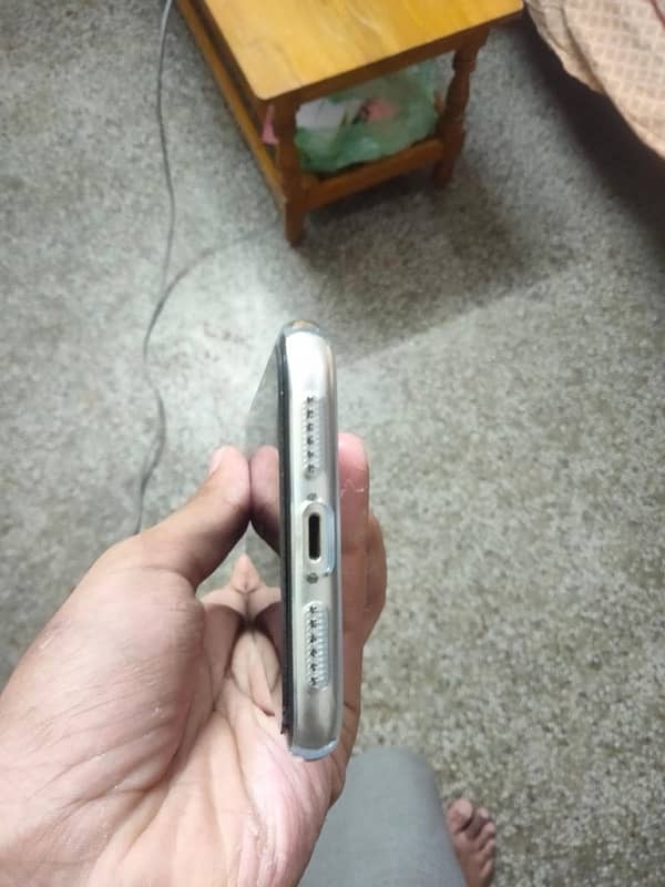 Iphone 11 Dual Sim PTA Aproved 2