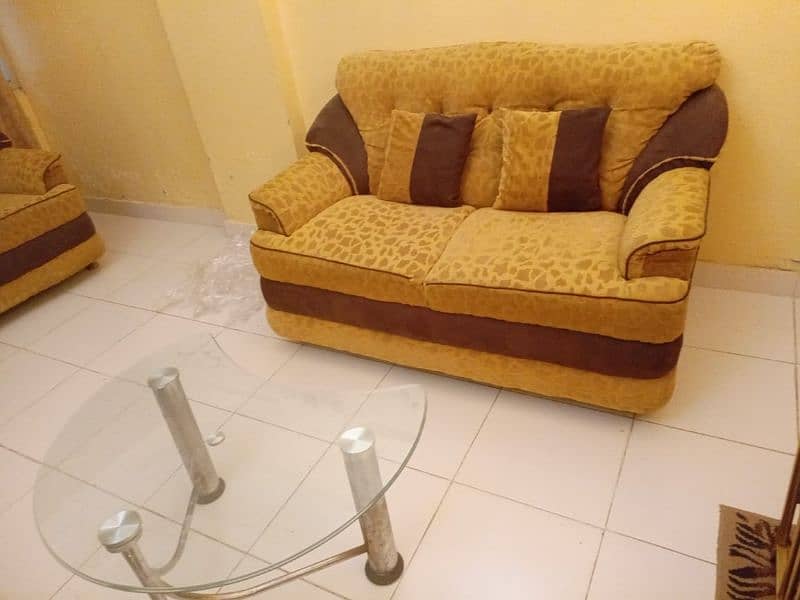 7 seater sofa set with central table 2