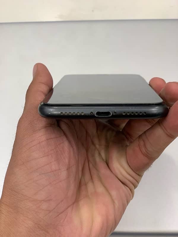 IPhone 11 64GB 5