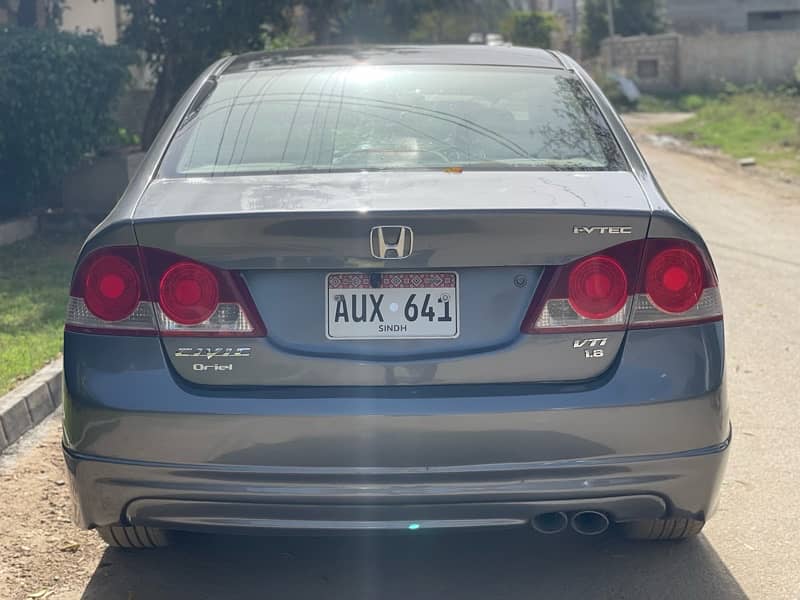 Honda Civic VTi 2011 Model 1