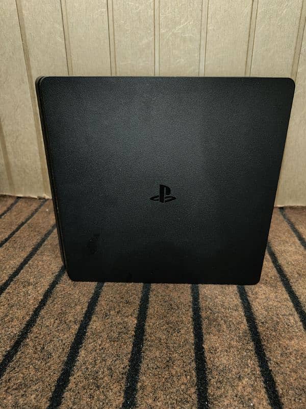 Ps4 slim 1tb 10 games installed 1