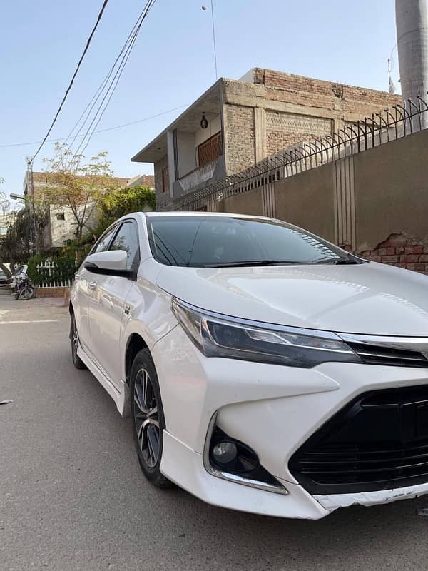 Toyota Corolla Altis Grande 1.8 2018 5