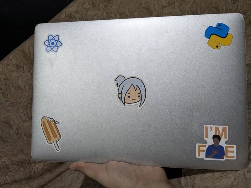 MacBook (2018 Model) 5