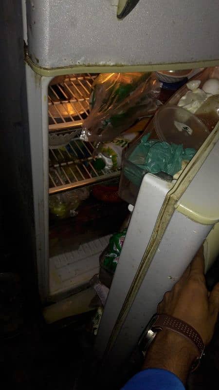 wave fridge urgent sale & good working. 2